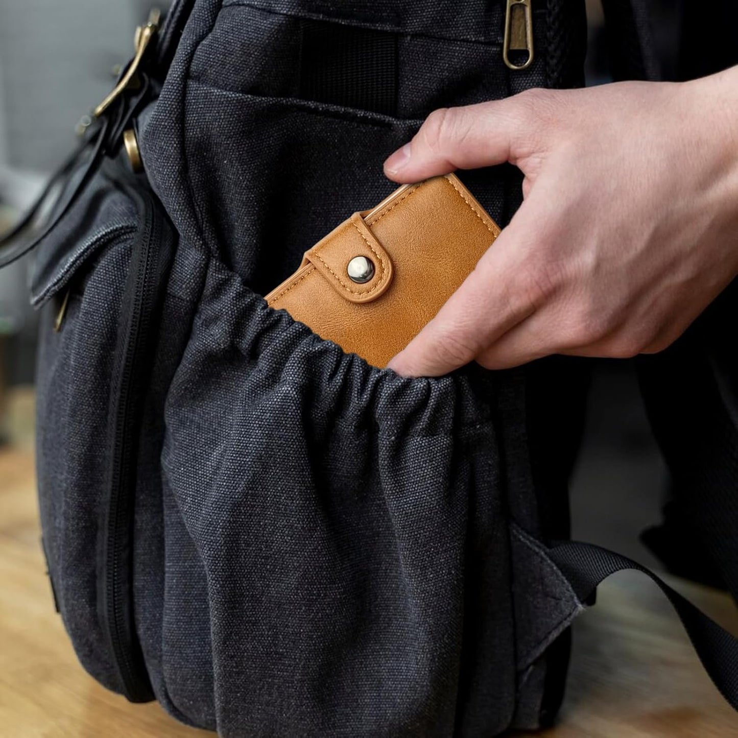 Mens card holder popup wallet